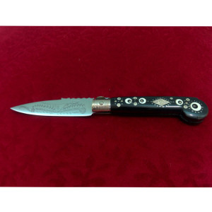 Coltello-Dell'amore-Bufalo